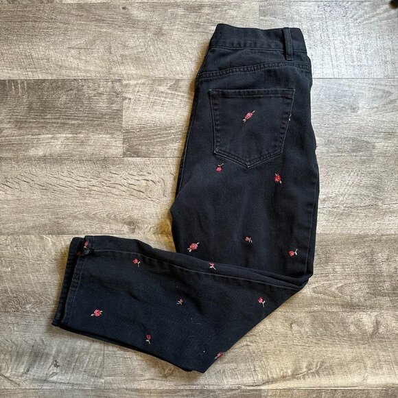 PacSun Coquette Rose Floral Embroidered Black High Rise Straight Jeans Size 28 - Picture 1 of 7